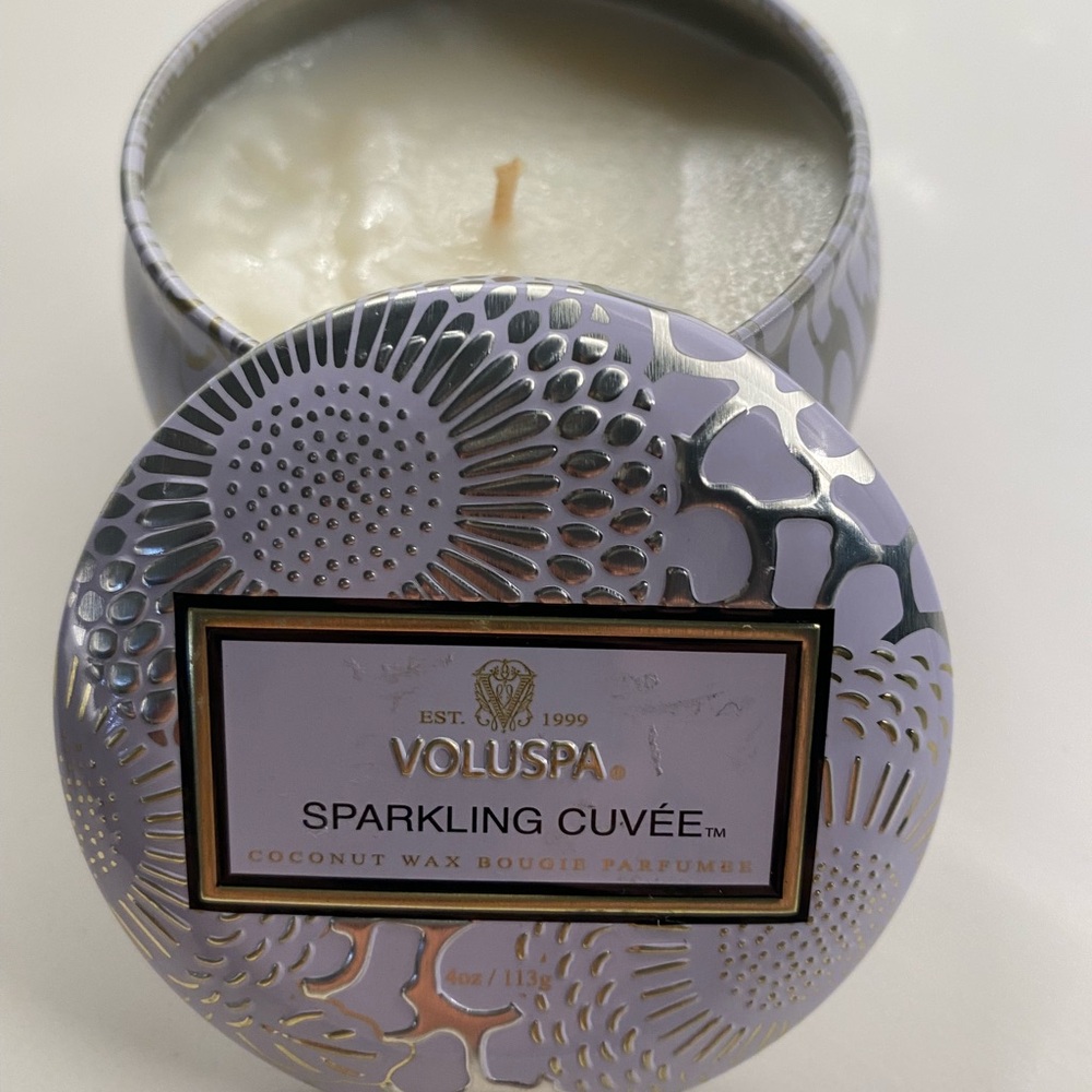 Voluspa Sparkling Cuvée Candle in Gold and Silver Tin